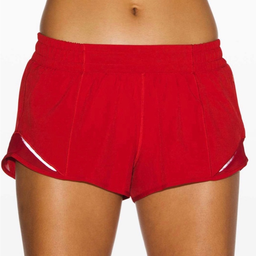 lulemon hotty hot red size 2 2.5"